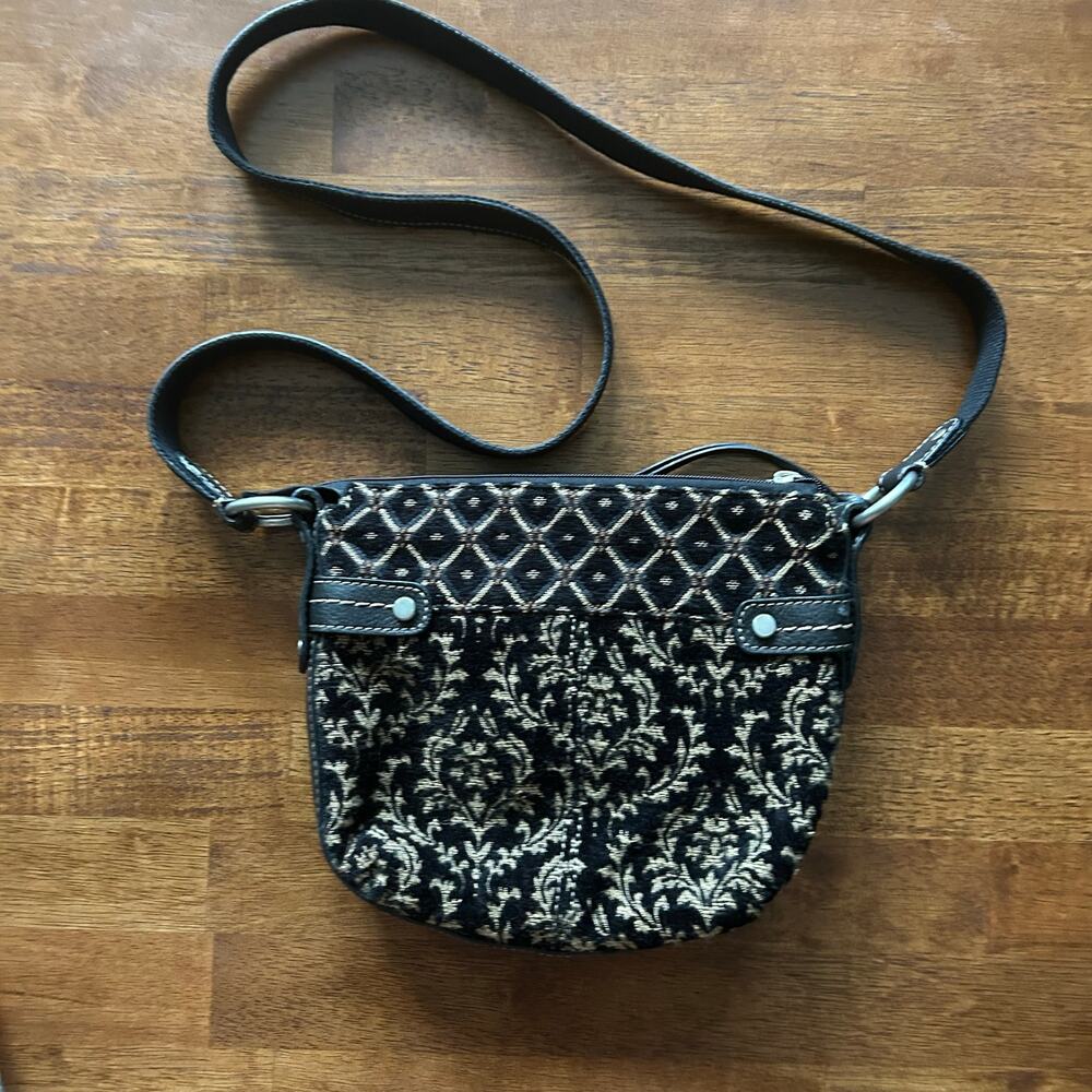 Vintage-Inspired Boho Floral Fossil Crossbody - Picture 3 of 14